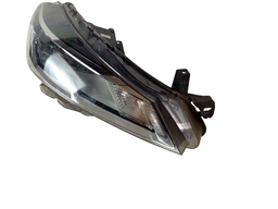 FAROL LADO DIREITO KICKS 2022/2025