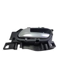 MACANETA INTERNA PORTA TRASEIRA ESQUERDA PEUGEOT 208 2011   