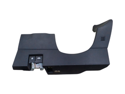 ACABAMENTO INFERIOR PAINEL KICKS 2017/2024