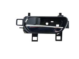 Maçaneta Int Dianteira/Traseira Esq Kicks 17/25 Versa 2021/