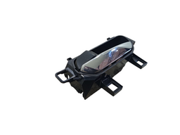 MAÇANETA INT DIANTEIRA/TRASEIRA ESQ KICKS 17/25 VERSA 2021/