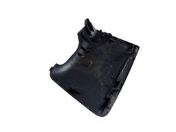 TAMPA FORRO TRASEIRO ESQUERDO KICKS 2018 A 2023