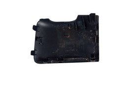 TAMPA FORRO TRASEIRO ESQUERDO KICKS 2018 A 2023