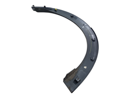 MOLDURA PARALAMA TRASEIRO ESQUERDO KICKS 2022 2023 A 2024