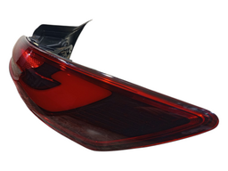 LANTERNA TRASEIRA DIREITA FASTBACK 2022/ (CANTO)