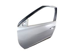 PORTA DIANTEIRA ESQUERDA KICKS 2017 2018 A 2024