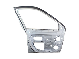 PORTA DIANTEIRA ESQUERDA KICKS 2017 2018 A 2024