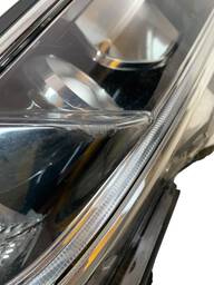 FAROL DIREITA HONDA HR-V 2019 2020 2021 C/ LED ORIGINAL