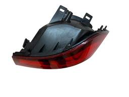 LANTERNA TRASE DIREITA FOX 2015 A 2022 FUME (CANTO) ORIGINAL