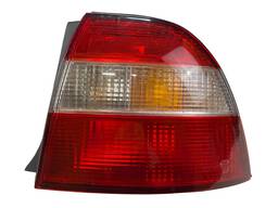 LANTERNA DIREITA HONDA ACCORD  1º LINHA 