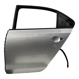Porta Traseira Esquerda Jetta 2011 a 2017