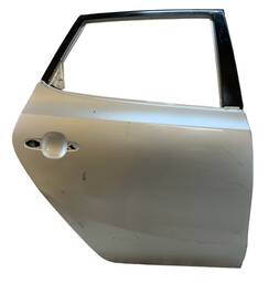 Porta Traseira Direita Hyundai i30 Hatch 2010 a 2012