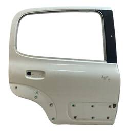 Porta Traseira Direita Uno Way 2011 a 2021 C/ Furo Moldura