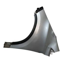 Paralama Esquerdo Spin 2015 a 2018 C/ Furo Moldura S/ Pisca