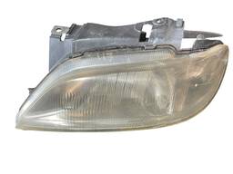 Farol Esquerdo Xsara 1997 a 2000 Detalhe