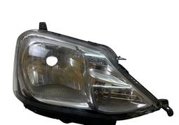 Farol Direito Etios 2013 a 2021 Carcaça Preta DETALHE
