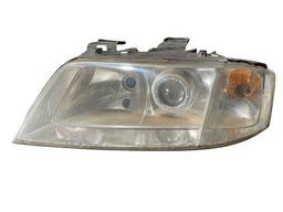 Farol Esquerdo Audi A6 1998 a 2004 Hella