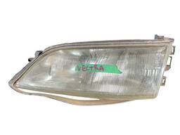 Farol Esquerdo Vectra 1997 a 1999 DETALHE