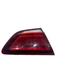 Lanterna Traseira Esquerda Cobalt 2016 a 2020 (mala)