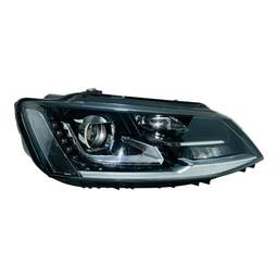 Farol Direito Jetta 2011 a 2018 C/ Led usado paralelo 