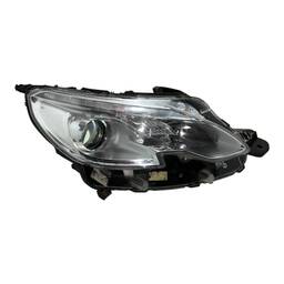 Farol recuperado Direito Peugeot 2008 2015/ C/ Led