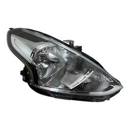 Farol Direito Versa 2015 a 2020