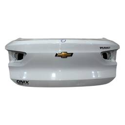 Tampa Traseira Onix sedan Plus 2020 2021 2022/..