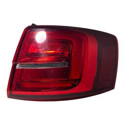 Lanterna Traseira Direita Jetta 2015 a 2018 (canto) C/ Led