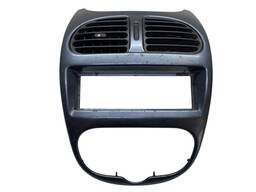 Moldura Central Difusor de ar Peugeot 206 2002/2010