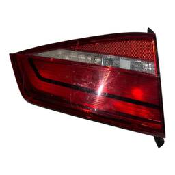 Lanterna Traseira Esquerda Jetta 2015 a 2018 (mala) S/ Led