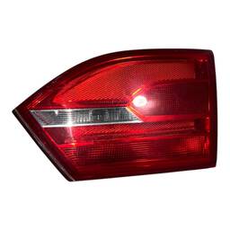 Lanterna Traseira Direita Jetta 2011 a 2014 (mala) S/ Led