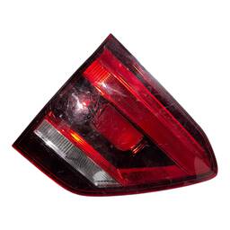 Lanterna Traseira Esquerda Fox CrossFox 2015 a 2022 (mala)