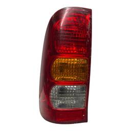 Lanterna Traseira Esquerda Toyota Hilux 2006  a 2011