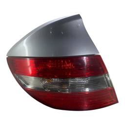 Lanterna Mercedes Clc200 Esquerda 2009 2010 2011