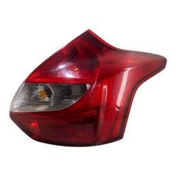 Lanterna Traseira Direita Focus Hatch 2014 a 2015