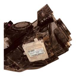 FAROL DIREITO AUDI A3 S3 2013 A 2016