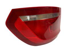 LANTERNA TRASEIRA DIREITA FOX 2015 A 2022 (CANTO) ORIGINAL 