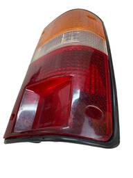 LANTERNA TRASEIRA DIREITO HILUX 1989 1990 SIMILAR