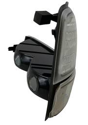 LANTERNA PISCA SETA DAINTEIRA DIREITA RANGER 99 A 04 CRISTAL