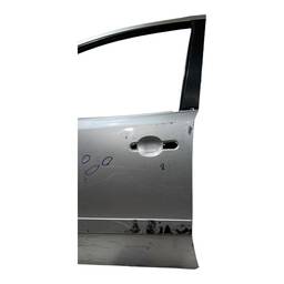 PORTA DIANTEIRA ESQUERDA LIVINA 2009 A 2014