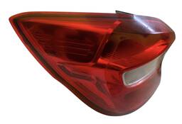 LANTERNA TRASEIRA ESQUERDA KA HATCH 2019 2020 A 2021