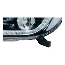 FAROL ESQUERDO TRACKER 2017 A 2019 C/ LED