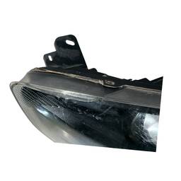 FAROL ESQUERDO KA 2015 2016 A 2018 FUMÊ