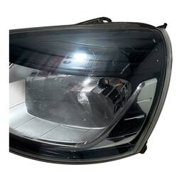 FAROL ESQUERDO CLIO 2013 A 2016