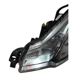 FAROL ESQUERDO C3 2013 2014 A 2020 DS3 2012 A 2017