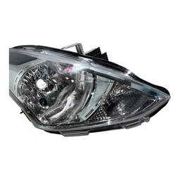 FAROL DIREITO VERSA 2015 A 2020