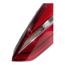 LANTERNA TRASEIRA ESQUERDA JETTA 2015 A 2018 (MALA) S/ LED