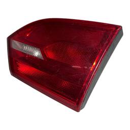 LANTERNA TRASEIRA DIREITA JETTA 2011 A 2014 (MALA) S/ LED