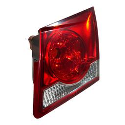 LANTERNA TRASEIRA DIREITA CRUZE 2012 A 2016 SEDAN (MALA)