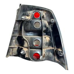 LANTERNA TRASEIRA ESQUERDA ASTRA HATCH 2003 A 2012 BICOLOR